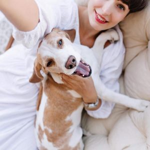 dwustronna-rekawica-do-szczotkowania-i-mycia-zwierzat-ha-ra