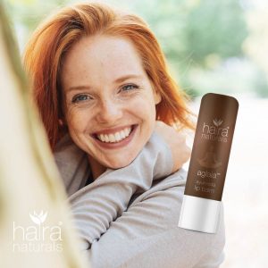 Pomadka-do-ust-nawilza-chroni-usta-naturalny-sklad-aglaia-ha-ra