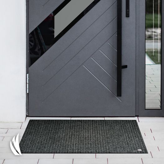 Wycieraczka przed drzwi wejściowe